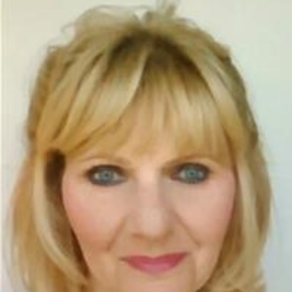 Loraine Woolley - Castle Ward Councillor